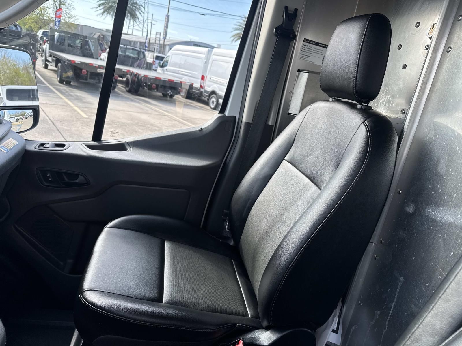 Used 2020 Ford Transit 350 HD - photo 20