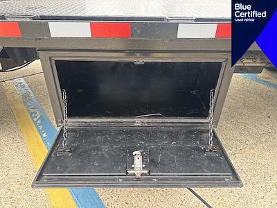 Used 2021 Ford F-550 - photo 1