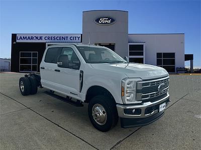 2024 Ford F-350 Crew Cab DRW 4x4, Cab Chassis for sale #REE58697 - photo 1