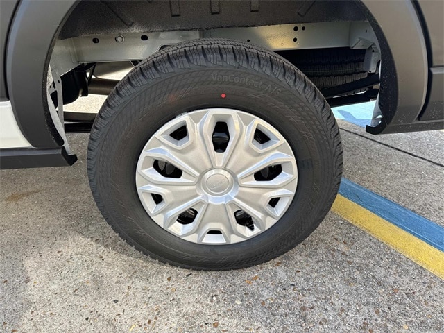 2024 Ford Transit photo 2