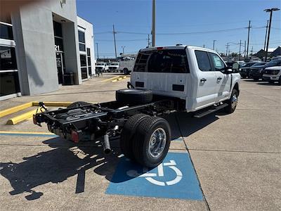 New 2025 Ford F-350 XL Crew Cab 4x4 Cab Chassis for sale #SED03469 - photo 2