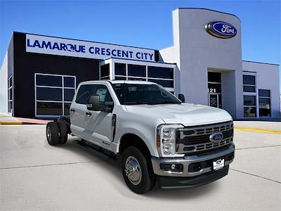 2025 Ford F-350 Crew Cab DRW 4x4 Cab Chassis for sale #SED04180 - photo 1