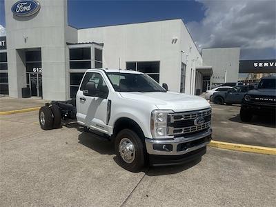2025 Ford F-350 Regular Cab DRW 4x4 Cab Chassis for sale #SED75730 - photo 1