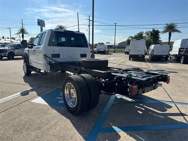 2025 Ford F-550 XL photo 4