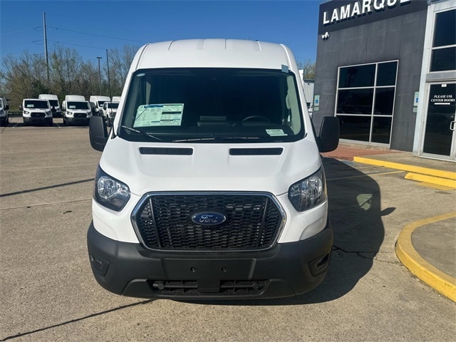 2025 Ford Transit photo 3