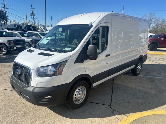 2025 Ford Transit photo 4