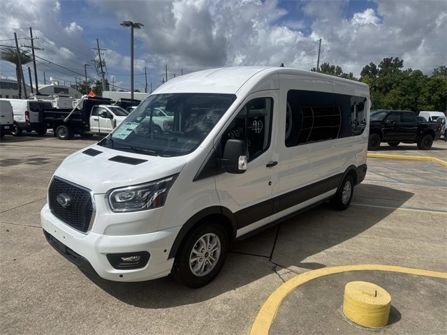 2025 Ford Transit Passenger Van photo 3