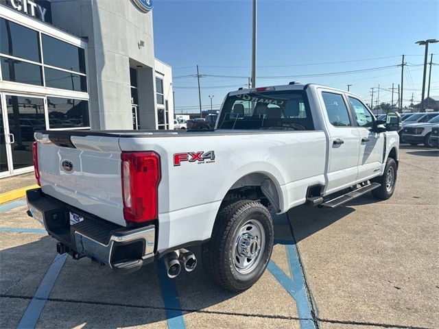 2026 Ford F-350 XL photo 2