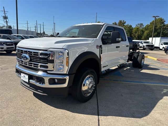 2026 Ford F-550 XL photo 3