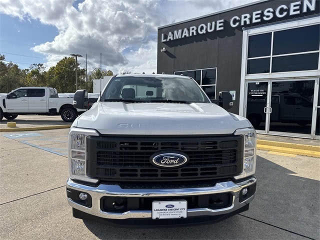 2026 Ford F-250 XL photo 3