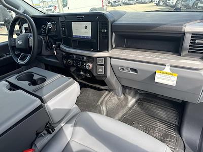 New 2026 Ford F-550 - photo 1