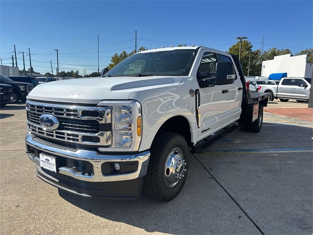 2026 Ford F-350 XL photo 4