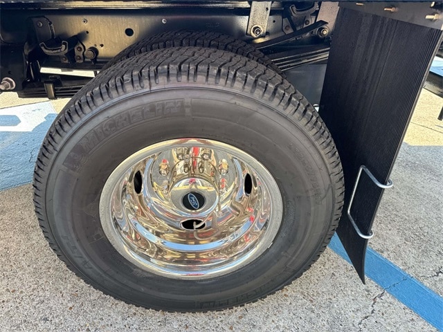 2026 Ford F-350 XL photo 4