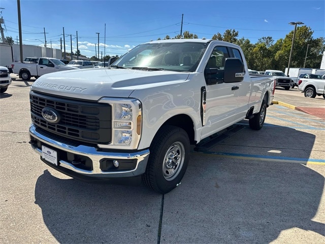 2026 Ford F-250 XL photo 3