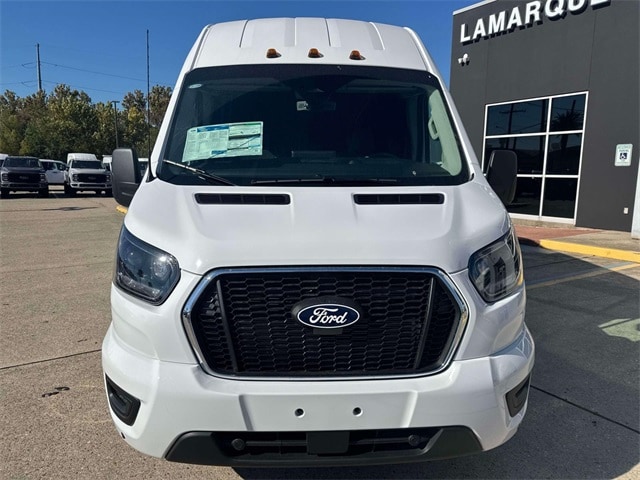 2026 Ford Transit photo 2