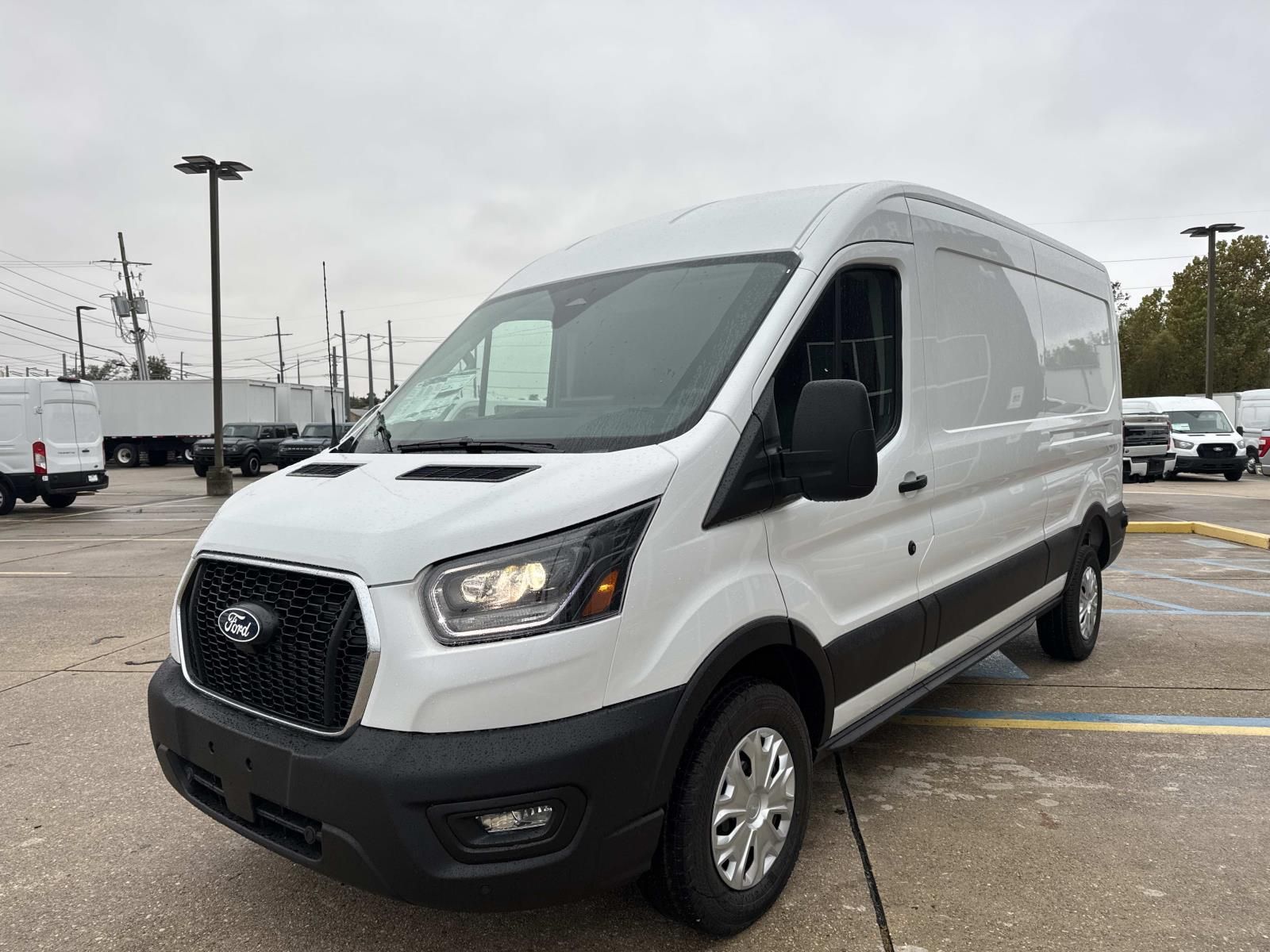 New 2026 Ford Transit 250 - photo 8