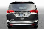 2017 Chrysler Pacifica FWD Minivan for sale #HR511694 - photo 4