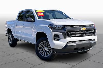Used 2023 Chevrolet Colorado LT Crew Cab for sale #P1266776 - photo 2