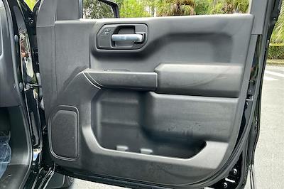 Used 2023 Chevrolet Silverado 1500 - photo 1