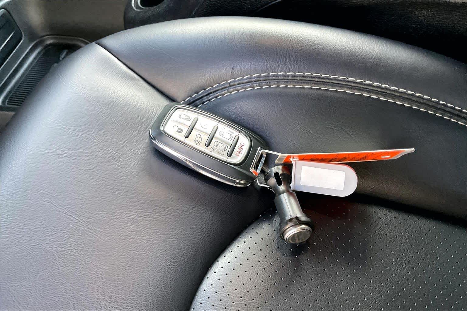Used 2023 Chrysler Pacifica - photo 14