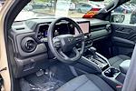 2024 Chevrolet Colorado Crew Cab 4WD Pickup for sale #R1142186 - photo 12
