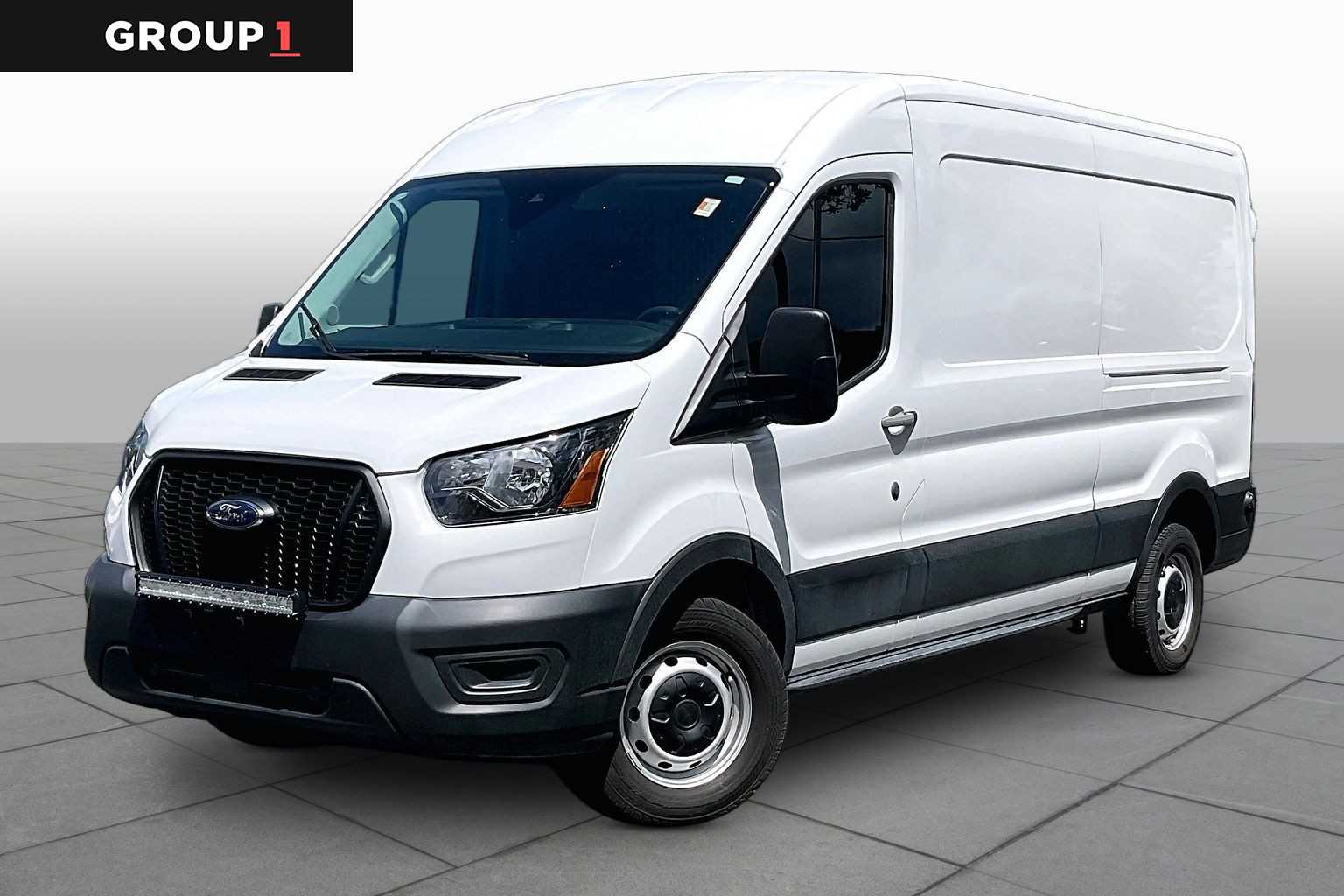 Used 2024 Ford Transit 250 - photo 1
