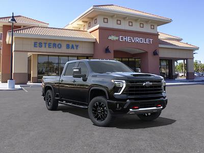 New 2025 Chevrolet Silverado 2500 LTZ Crew Cab 4WD Pickup for sale #S1177956 - photo 1