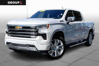 Used 2025 Chevrolet Silverado 1500 High Country Crew Cab for sale #SZ149955 - photo 1
