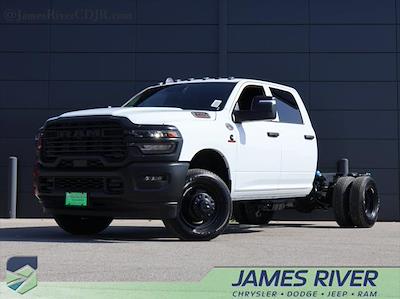 New 2025 Ram 3500 Tradesman Crew Cab 4x4 60 CA Cab Chassis for sale #SG544886 - photo 1