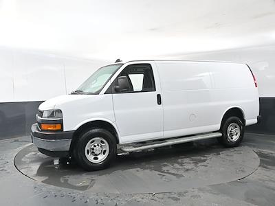 Used 2022 Chevrolet Express 2500 - photo 1