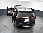 Used 2024 Kia Carnival LX Minivan for sale #426164A - photo 22