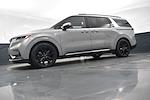 2023 Kia Carnival FWD Minivan for sale #426356A - photo 19