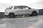 2023 Kia Carnival FWD Minivan for sale #426356A - photo 23