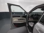 2023 Kia Carnival FWD Minivan for sale #426356A - photo 8