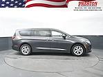 2018 Chrysler Pacifica FWD Minivan for sale #426396A - photo 1