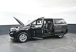 Used 2024 Kia Carnival LX Minivan for sale #426400A - photo 31