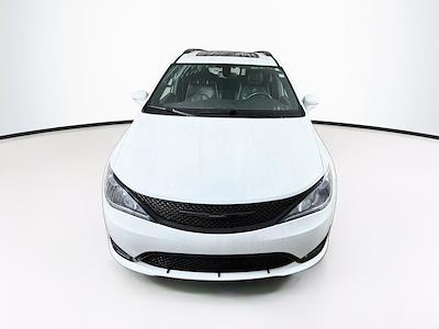 2020 Chrysler Pacifica FWD Minivan for sale #426559B - photo 2