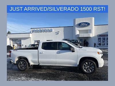 Used 2025 Chevrolet Silverado 1500 - photo 1
