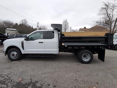 New 2025 Ford F-350 Super Cab Steel Dump Truck for sale #F251398 - photo 2