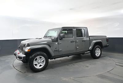Used 2021 Jeep Gladiator - photo 1