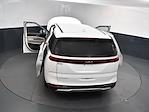 2024 Kia Carnival FWD Minivan for sale #426130A - photo 22