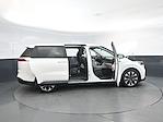 2024 Kia Carnival FWD Minivan for sale #426130A - photo 30