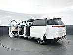 2024 Kia Carnival FWD Minivan for sale #426130A - photo 32