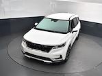2024 Kia Carnival FWD Minivan for sale #426130A - photo 34