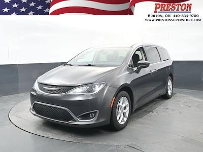 Used 2018 Chrysler Pacifica Touring Plus Minivan for sale #426396A - photo 1