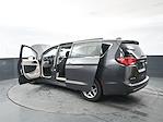 Used 2018 Chrysler Pacifica Touring Plus Minivan for sale #426396A - photo 32