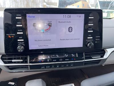 Used 2023 Toyota Sienna - photo 1