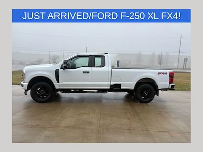 Used 2023 Ford F-250 - photo 1