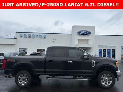 Used 2017 Ford F-250 Lariat Crew Cab for sale #F26224A - photo 1