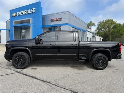 2024 Chevrolet Silverado 2500 Crew Cab 4WD Pickup for sale #83273B - photo 1